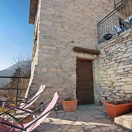 Appartement Renovated Barn Of The Year 1500 Moltrasio